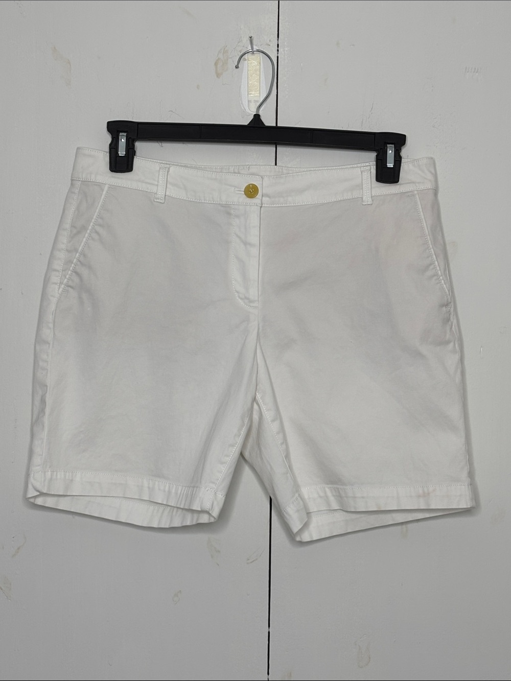 Talbots white the weekend stretch cotton chino 7” shorts size 10
